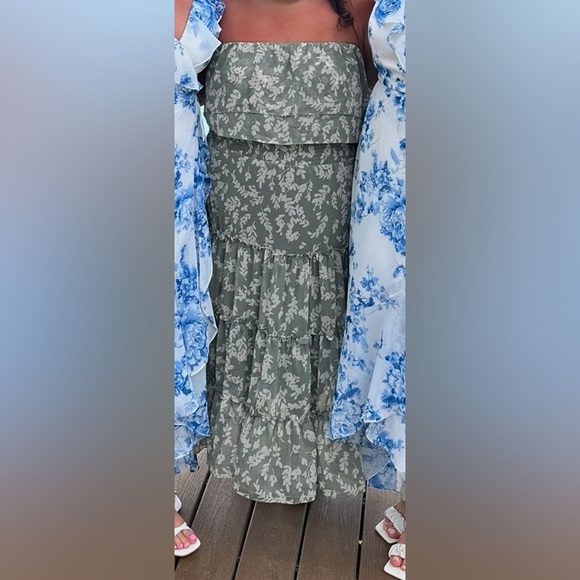 STRAPLESS RUFFLE TIERED DRESS IN SAGE - Picture 6 of 6